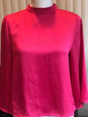 Zara Fuchsia hot pink Mock Neck 3/4 Sleeve Blouse